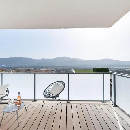 شقة Chateau-8 By Interhome